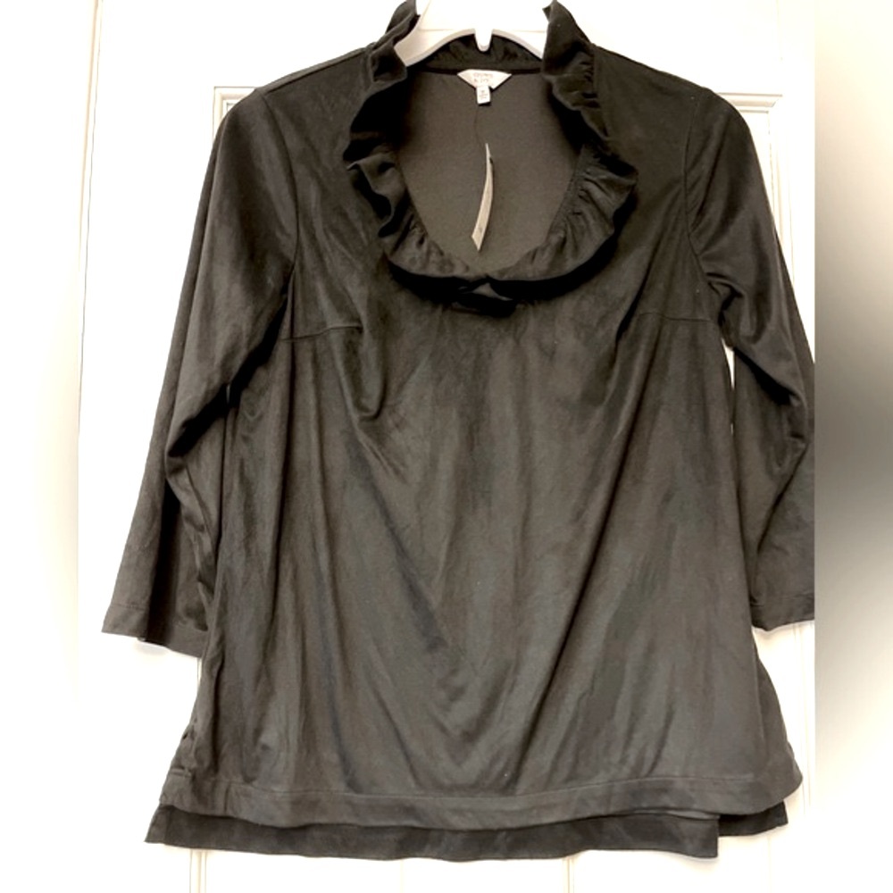 CROWN‎ & IVY Black Faux Suede Top